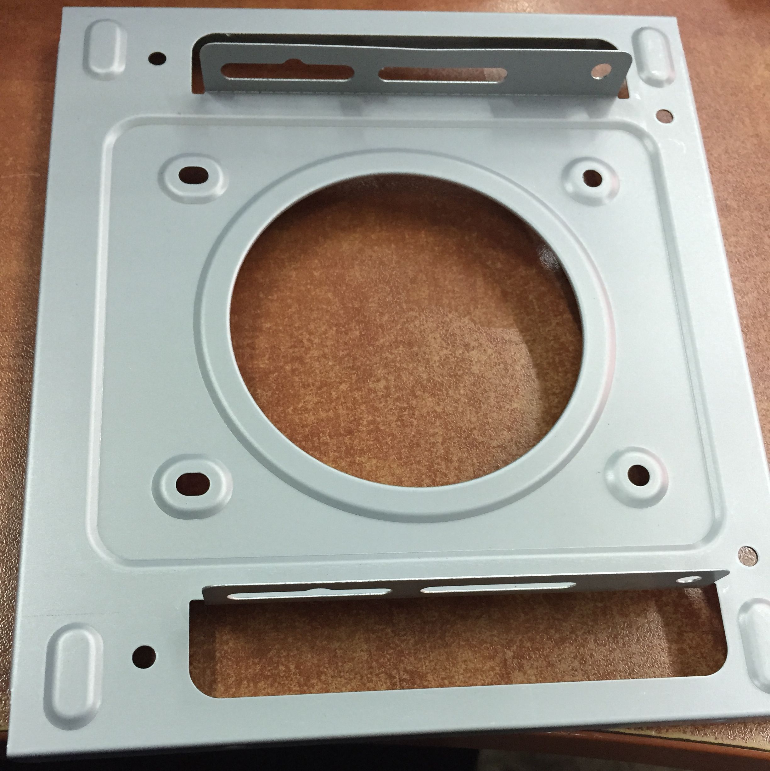 מתאם מתכת מדיסק 5.25 ל 2.5 SSD BRACKET