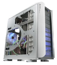 Thermaltake ARMOR LCS (LIQUID COOLING SYSTEM) SILVER (VD4000SWA) ALUMINUM + WINDOW,Tool-free, no PSU,120mm Fan, USB2.0, Audio & speaker