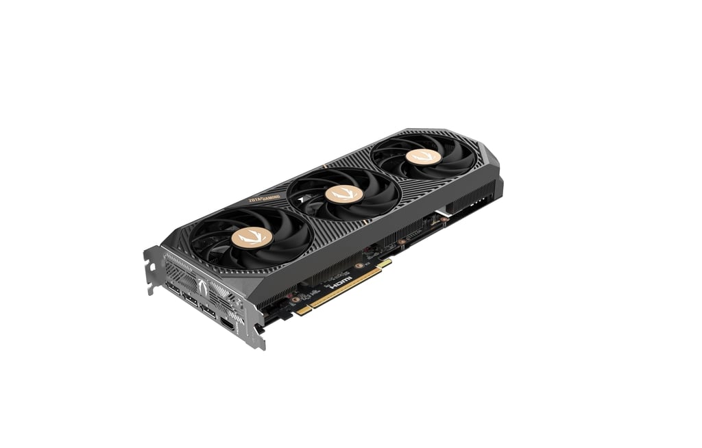 ZOTAC GAMING GeForce RTX 5070 Ti SOLID SFF Triple Fan 3DP+HDMI